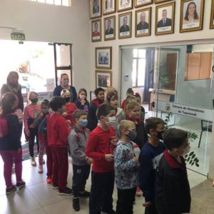 Câmara recebeu visita de alunos da Escola Hermínia Sichinel