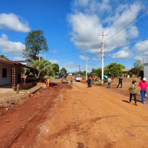 Asfalto na comunidade  de  São Marcos