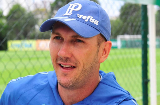 Paulo Turra, auxiliar técnico do Palmeiras, durante entrevista exclusiva para a Gazeta Esportiva.com, na Academia de Futebol da Barra Funda, na Zona Oeste da capital paulista.