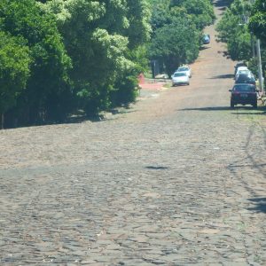 Vereadora Claudete sugere recapeamento da Rua Minas Gerais