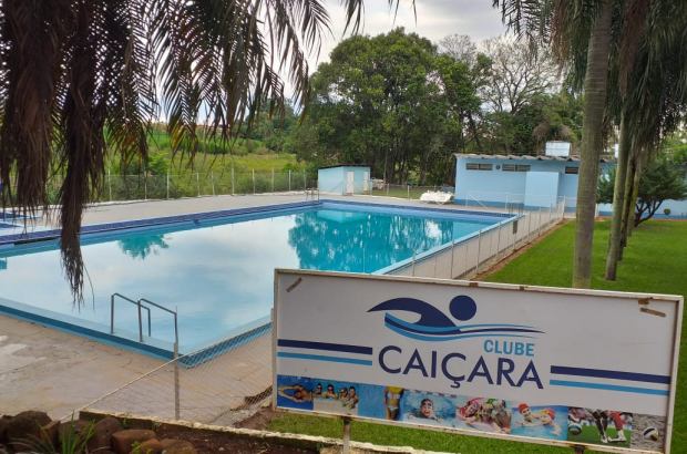 clube caiçara 4