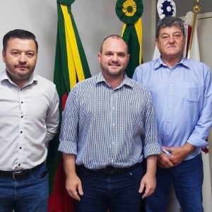 Em São Borja, Nego Weiss busca reabertura da fronteira com Argentina