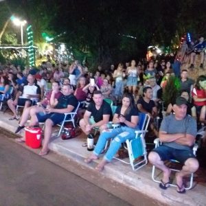 Banda Legal e Anderson e Wilian foram atrações na noite de terça em Tuparendi