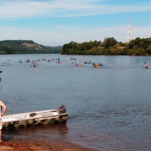 Encontro de caiaqueiros em Porto Mauá