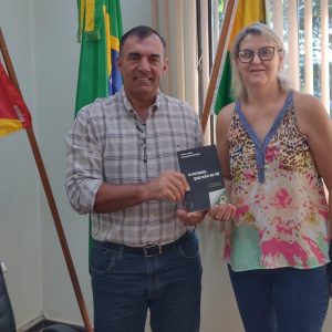 Paulo Turra lança  livro “O Futebol que não se vê” dia 17 de janeiro