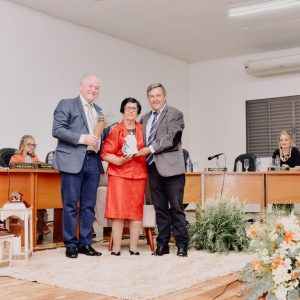 Câmara de Tuparendi  homenageia mulheres com título de “Mulher Cidadã”