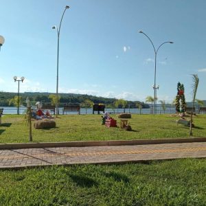 Porto Mauá decorada e linda  para receber turistas no período de Páscoa