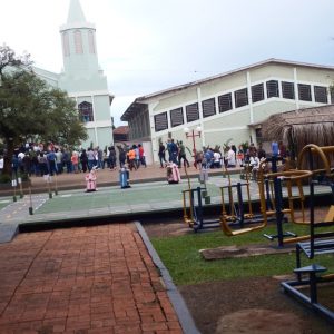 Brique  na Praça movimentou o centro de Tuparendi neste domingo