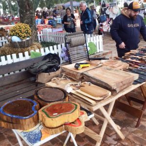 Brique  na Praça movimentou o centro de Tuparendi neste domingo