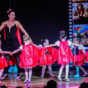 De Tuparendi para a Fenasoja: Evento terá apresentação da Cia  de  Ballet Vanessa Bauer e Zelindo Cancian