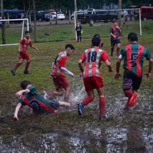 Mesmo com muita chuva Encontro Internacional de Escolinhas de Porto Mauá foi um sucesso!