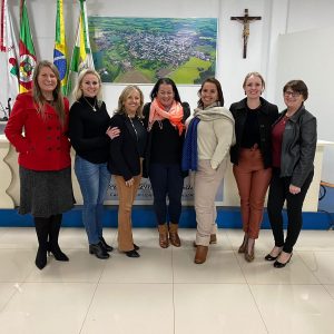 Bancada feminina da Câmara mantém agenda com Vereadoras de municípios da região
