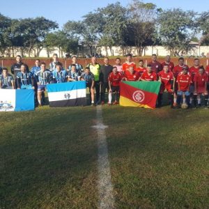 GRENAL solidário reuniu grande público neste domingo em Tuparendi