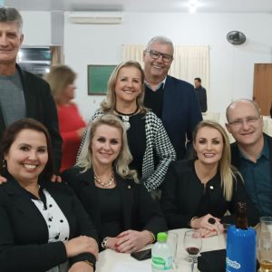 Ótimo público prestigiou cerimônia de fundação do Rotary em Tuparendi. Veja como foi!!!