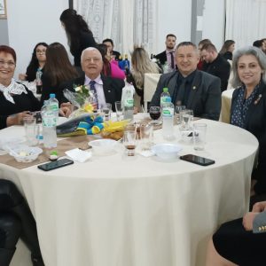 Ótimo público prestigiou cerimônia de fundação do Rotary em Tuparendi. Veja como foi!!!