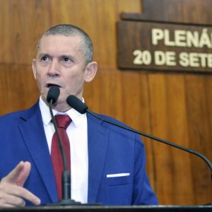 Leonel anuncia R$ 200 mil em emendas para Tuparendi