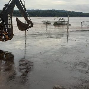 Porto Mauá: Hora de limpar a sujeira