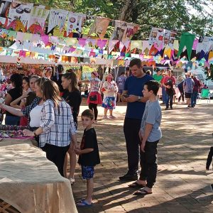 Arraiá na Praça agitou o centro de Tuparendi no final de semana