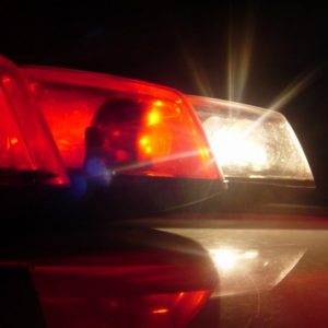 Mulheres pulam do carro durante assalto em Santa Rosa