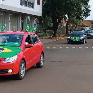 Tuparendi  teve carreata e  movimento neste 7 de setembro