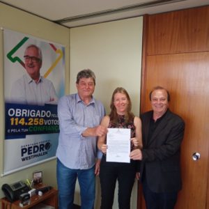 Em Brasília, Prefeito  Nego Weiss anuncia emendas da bancada progressista