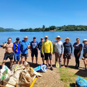 Projeto “Cidade Limpa” promove  ação de limpeza do Rio Uruguai em Porto Mauá