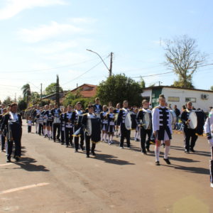 Vereadora Eliza intercede pela  volta do lanche a integrantes da Banda Municipal