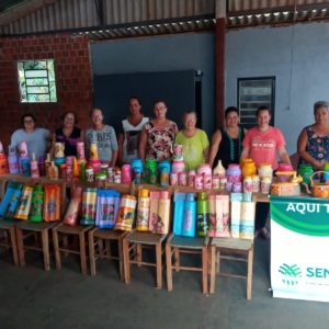 Curso de material reciclável em Porto Mauá