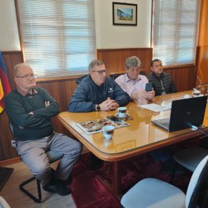 Reunião com lideranças regionais busca solução para questão da travessia de balsas no Rio Uruguai