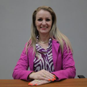 Daiane Tibulo é anunciada como pré-candidata a  vice na chapa com Dr. Hélio