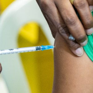 Vacinas contra a gripe estão disponíveis para toda população em Tuparendi