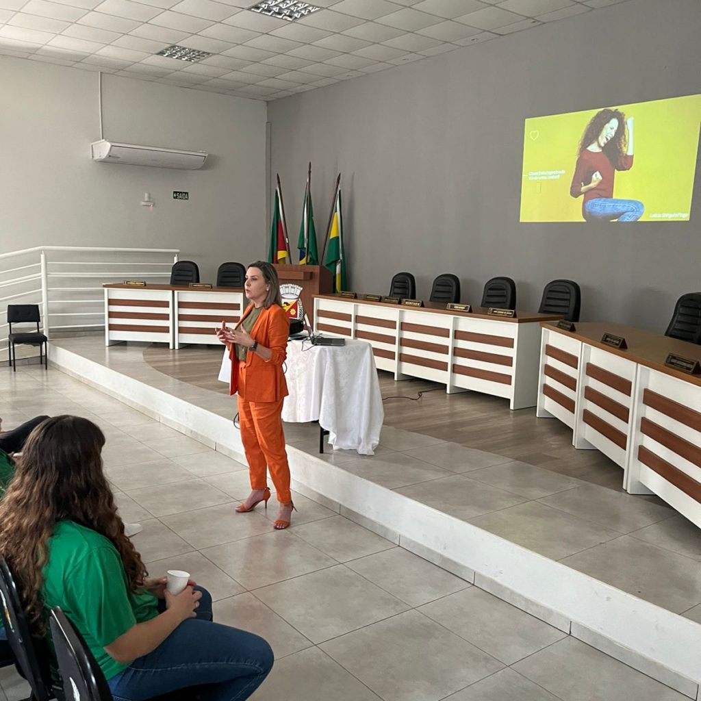 Recepcionistas da FICAT tiveram nova etapa de treinamento