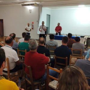 Reunião na ACI / Clube União debateu criação de Corpo de Bombeiros Voluntário em Tuparendi