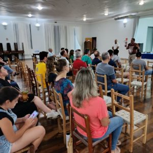 Reunião na ACI / Clube União debateu criação de Corpo de Bombeiros Voluntário em Tuparendi